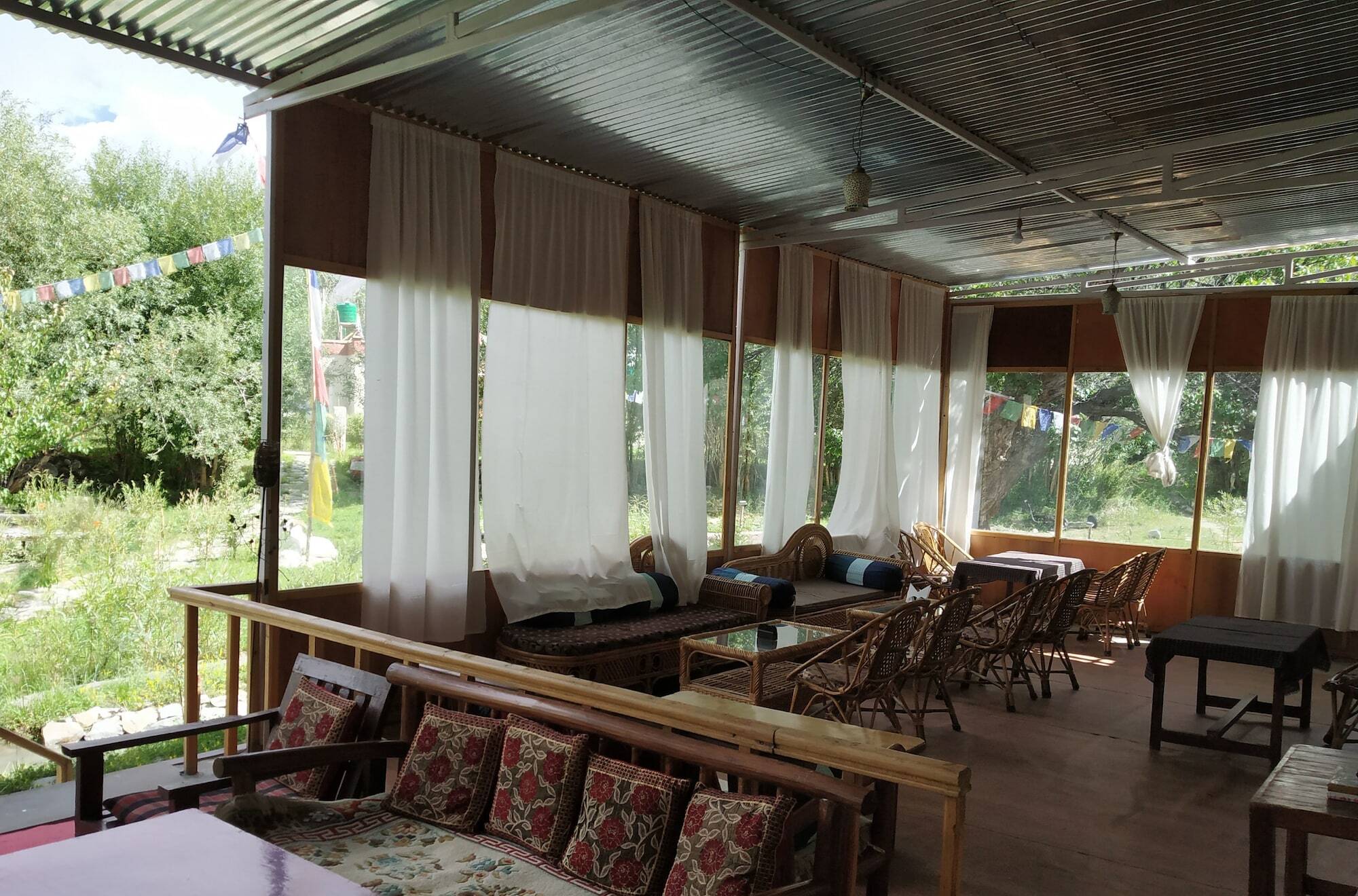 Lotus Eco Resort Hundar Extérieur photo
